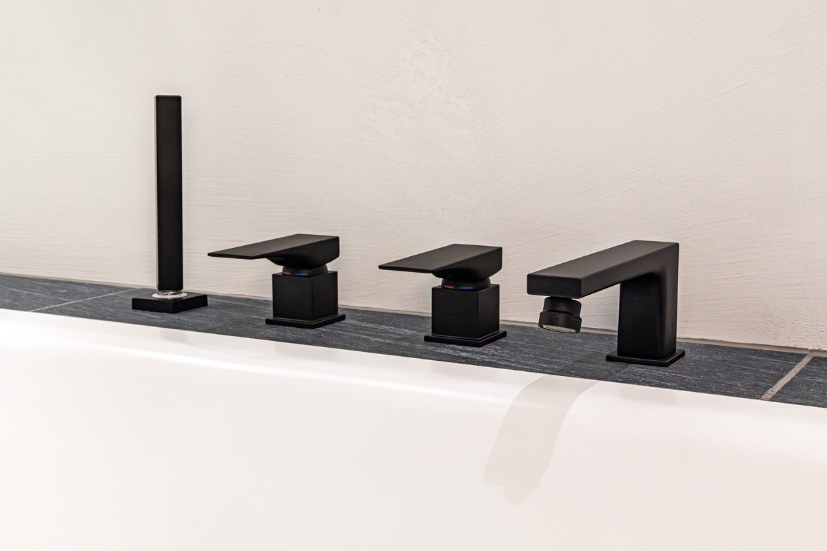 Spirig & van Stør, Satz III – Aura